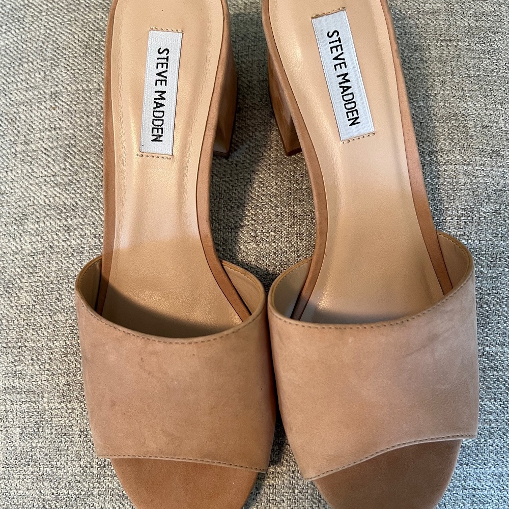 Suede Mules - New by Steve Madden